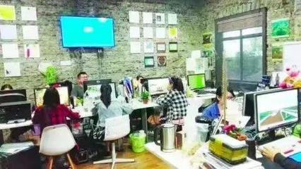 數(shù)字賦能新商業(yè) 金華第三條夜市點(diǎn)亮文化創(chuàng)意軟件新體驗(yàn)